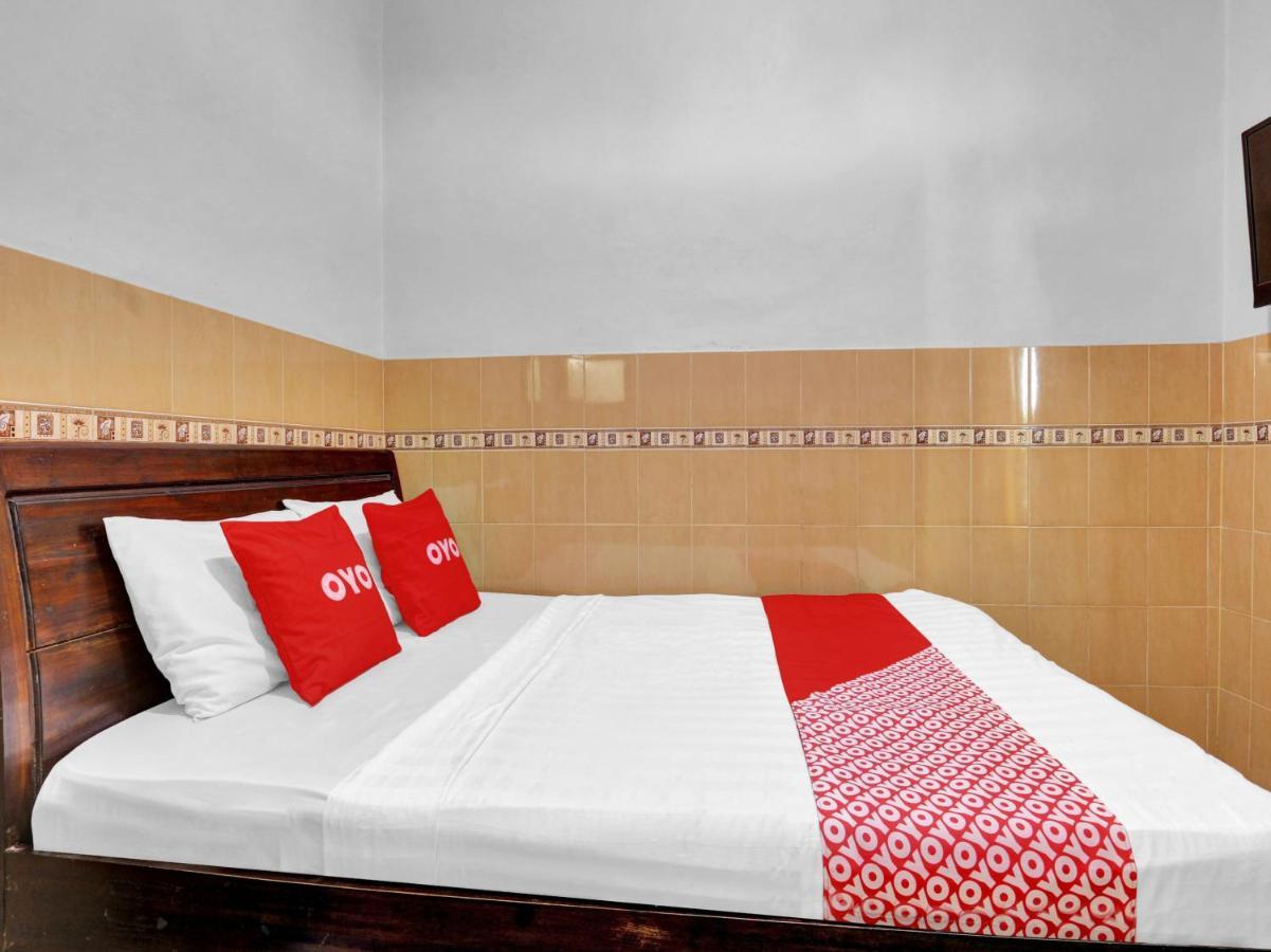 Oyo 90695 Srikandi Nologaten Hotel Yogyakarta Exterior photo